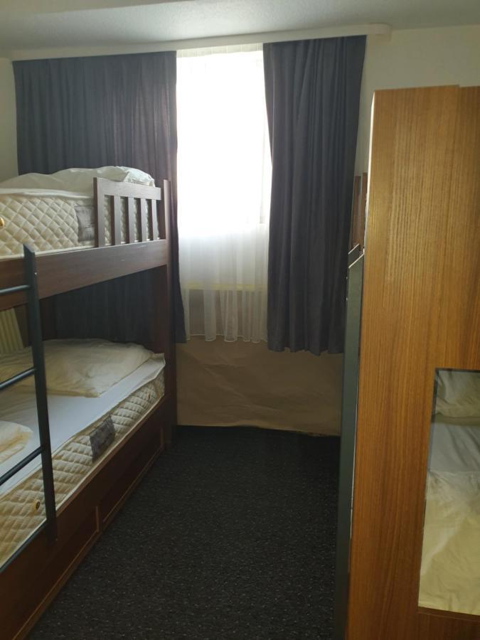 Baarii Hostel - Халльбергмос Экстерьер фото