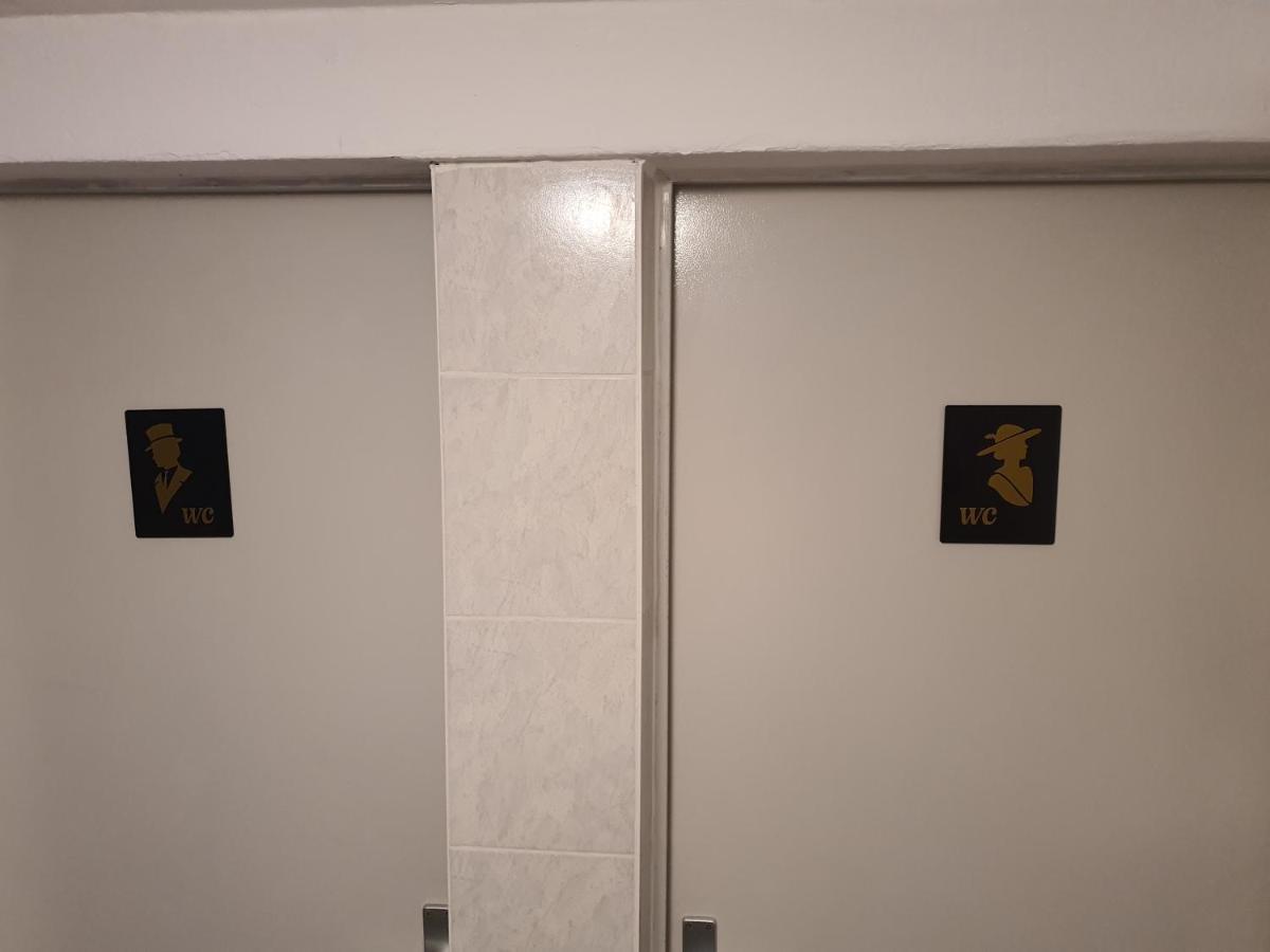 Baarii Hostel - Халльбергмос Экстерьер фото